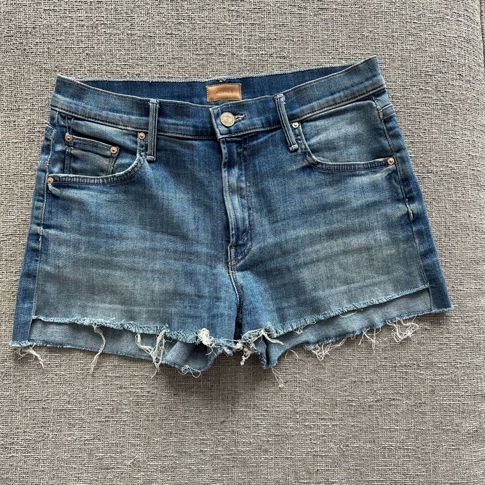 Mother The Teaser Step Fray Shorts size 26
